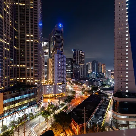 Jenny'S Suite Makati @ Lush Residences